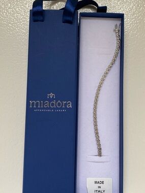 Miadora Silver Tennis Bracelet